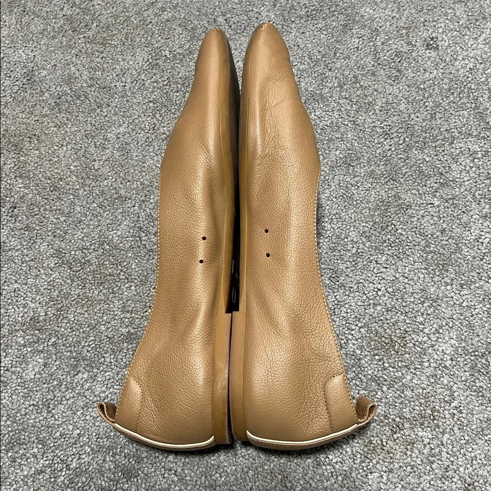 Everlane The Italian Leather Day Glove Flats in Tan-Brown size 10